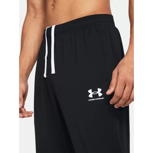  Pánske športové nohavice UNDER ARMOUR UA M'S CH. PIQUE PANT 1382602-001 ČIERNA 
