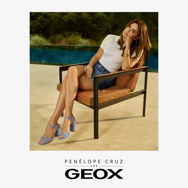  Dámske sandále GEOX NEW ERAKLIA 80 SVETLO MODRÁ 