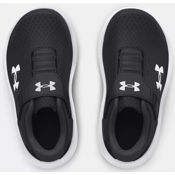  Chlapčenské topánky UNDER ARMOUR UA BINF SURGE 4 AC 3027105-001 ČIERNA 
