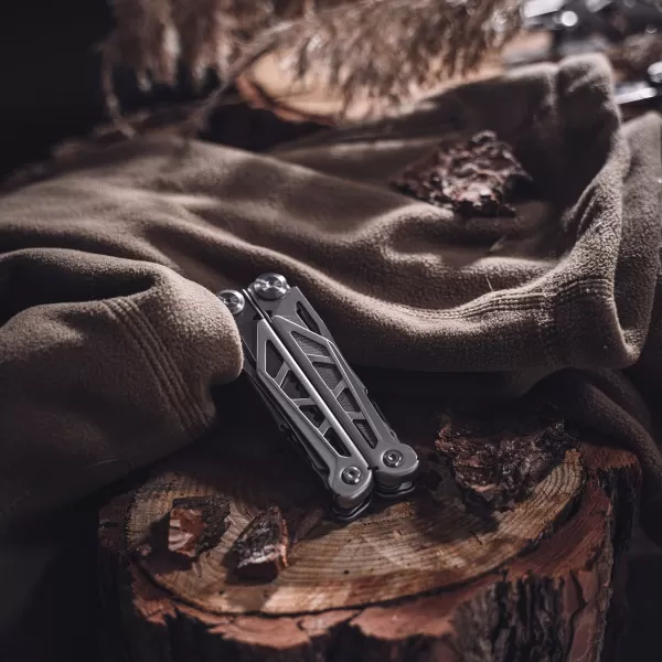  Nástroj PENTAGON GUNNAR MULTITOOL D19009 STRIEBRO 