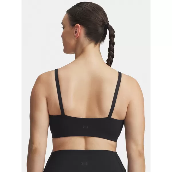  Dámska podprsenka UNDER ARMOUR UA MOTION LOW BRA 6004135-003 ČIERNA 