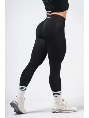 Tvarujúce bezšvové maximálne push-up legíny FLOW SEAMLESS 497 BLACK Nebbia