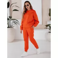 Oranžová