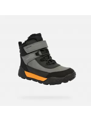 Chlapčenské zimné topánky GEOX TREKKYUP B ABX J46MBE0MEMSC0036 ČIERNA