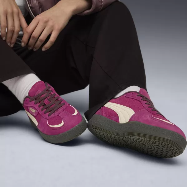 Dámy PUMA PALERMO MODA WINE CLUB WNS 40334701 BOBULE/VYSOKOHORSKÝ SNEH 