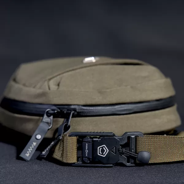  Bývanie PENTAGON CONSUL VERTICAL SLING POUCH K16114 ČIERNA 