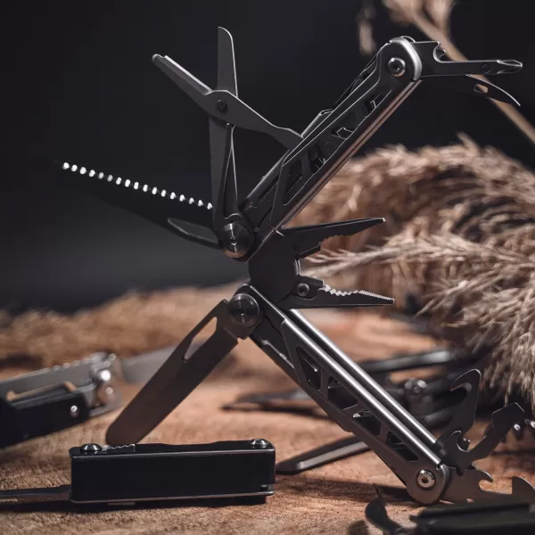  Nástroj PENTAGON GUNNAR MULTITOOL D19009 STRIEBRO 