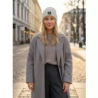 Šedá