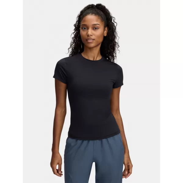  Dámske tričko UNDER ARMOUR MERIDIAN CORE SS 6000341-001 ČIERNA 