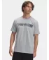 Pánske tričko UNDER ARMOUR UA CAMO CHEST STRIPE SS 1376830-011 SIVÁ