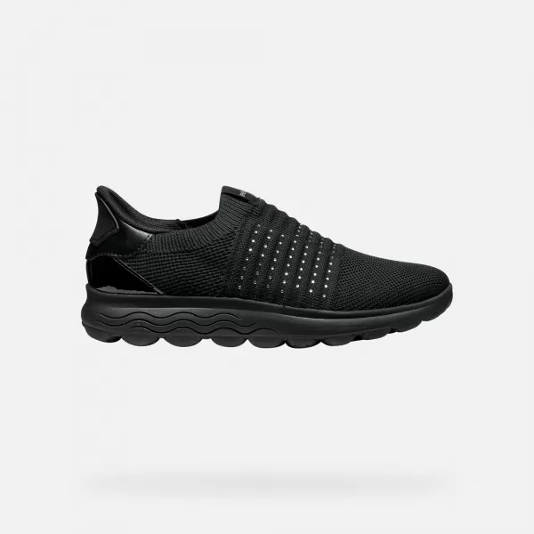  Dámske tenisky GEOX SPHERICA PLUS G012964 ČIERNA 