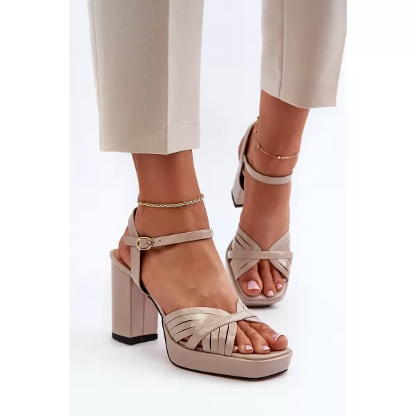 Dámske sandále D&A MR38-668 BEIGE 