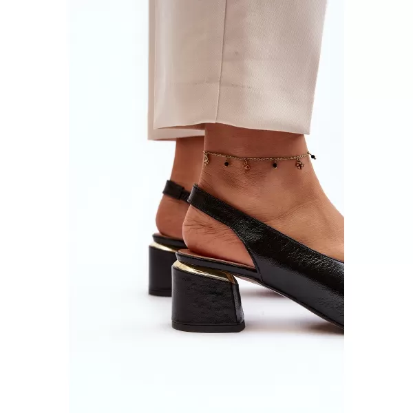  Dámske sandále LAURA MESSI 2595 BLACK 