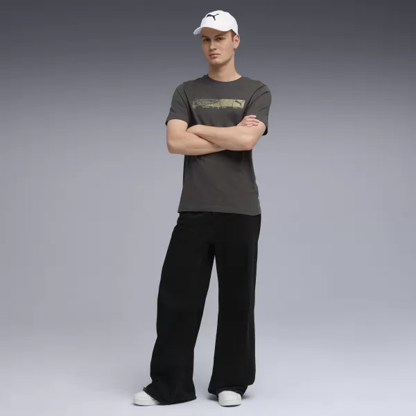  Pánske tričko PUMA TECH GRAPHIC TEE 688227-44 TMAVOŠEDÁ 