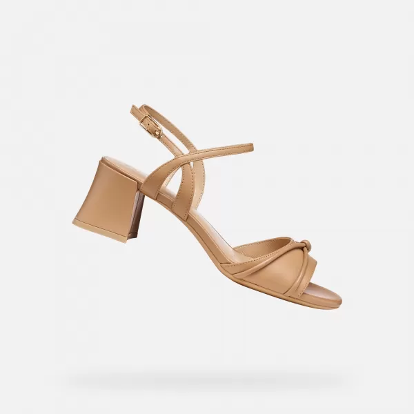  Dámske sandále GEOX NEW ERAKLIA 50 T01 G012953 SVETLO HNEDÁ 