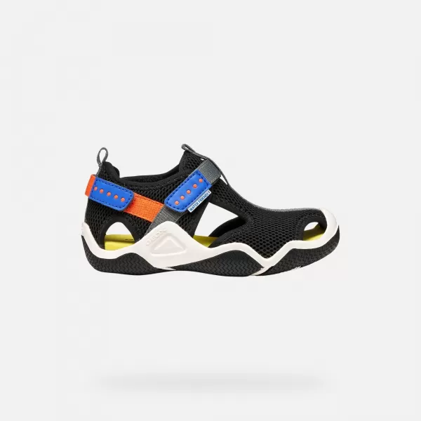  Chlapčenské sandále GEOX WADER J1530A00014C0038 ČIERNA 