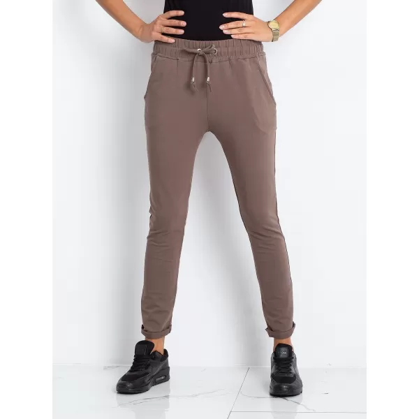  Dámske tepláky BASIC FEEL GOOD RV-DR-3698.08X BROWN 
