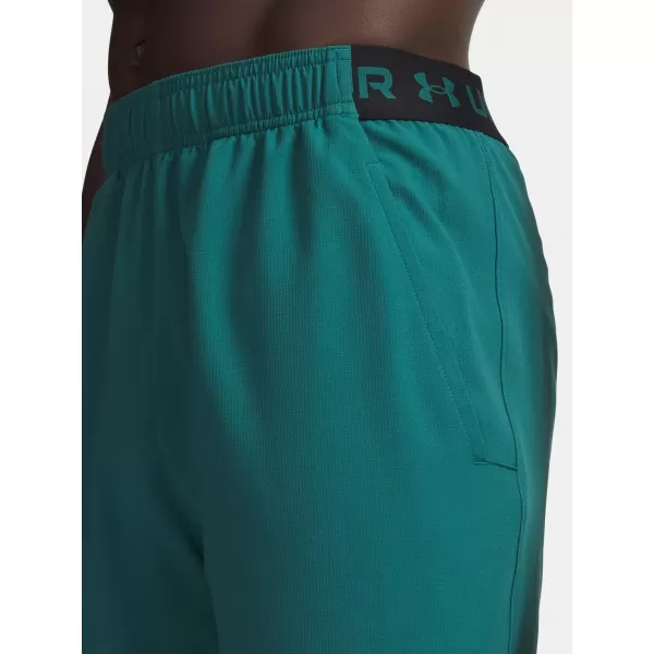  Pánske kraťasy UNDER ARMOUR VANISH WOVEN 6IN SHORTS 1373718-338 ZELENÁ 
