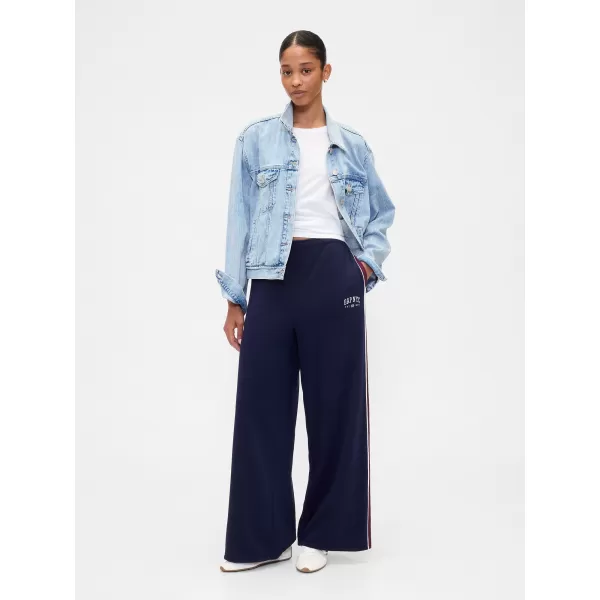  Dámske tepláky GAP LOGO SWEATPANTS 799271-01 NAVY UNIFORM 