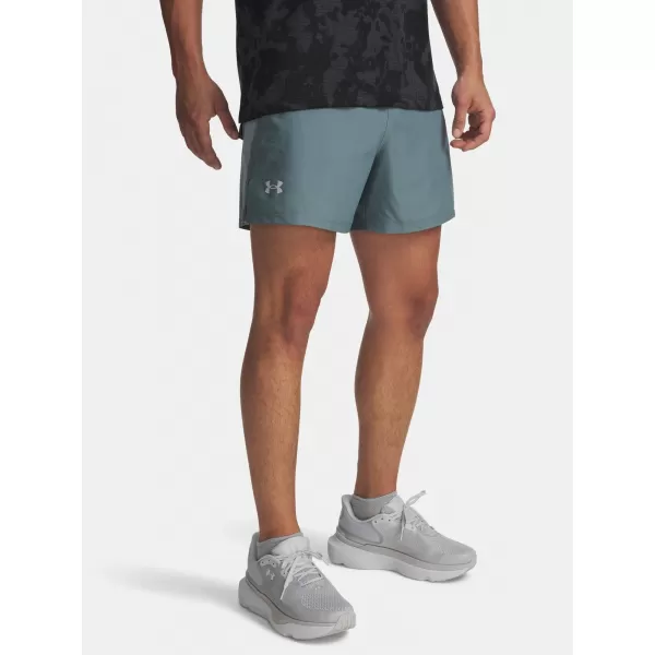  Pánske šortky UNDER ARMOUR UA LAUNCH 5'' SHORTS 1382617-587 MODRÁ 