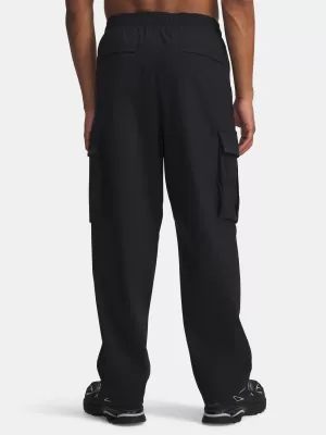 Pánske športové nohavice UNDER ARMOUR UNSTPBLE TXTR WOVEN CARGO 6003862-001 ČIERNA
