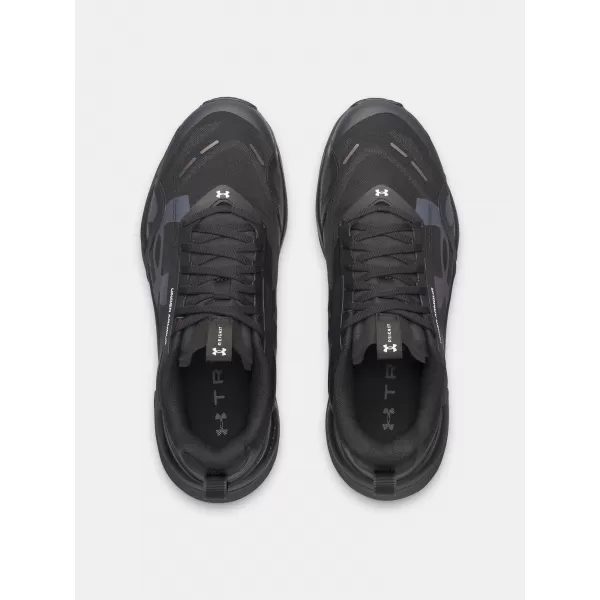  Pánske topánky UNDER ARMOUR REIGN XT 6005926-001 ČIERNA 