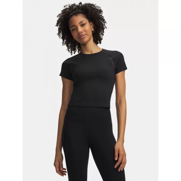  Dámske tričko UNDER ARMOUR MOTION MESH SS 6011045-001 ČIERNA 