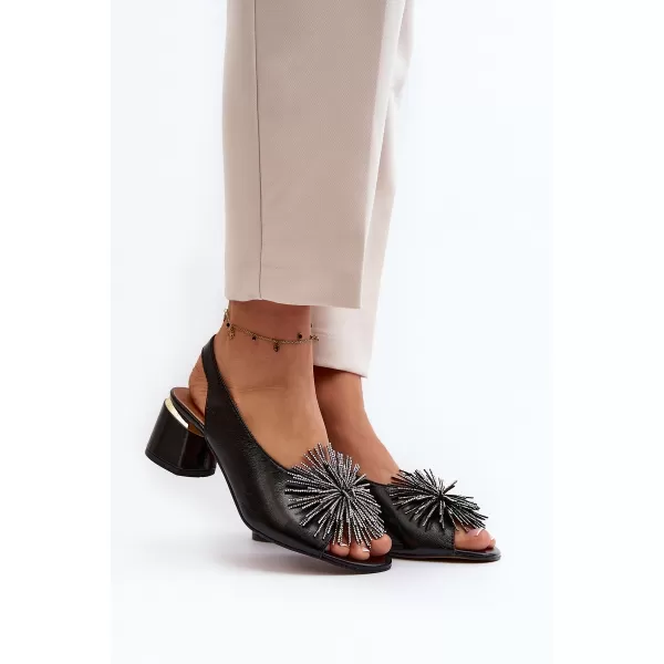  Dámske sandále LAURA MESSI 2595 BLACK 