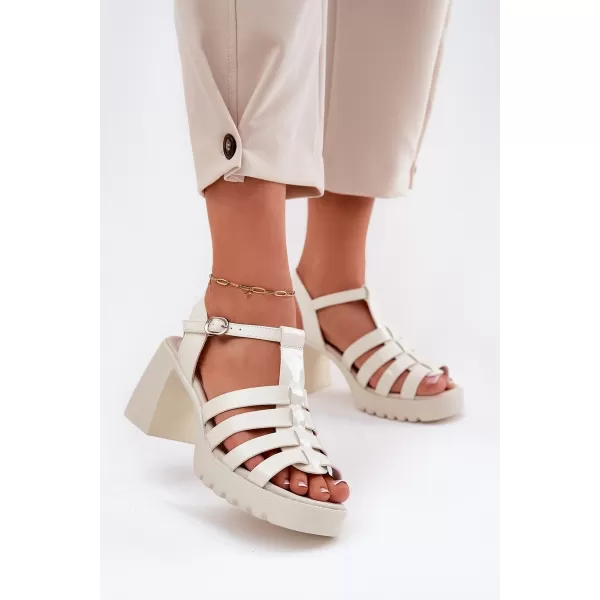  Dámske sandále VINCEZA 66621 BEIGE 