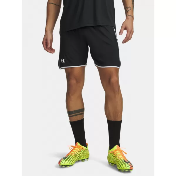  Pánske kraťasy UNDER ARMOUR M CHALLENGER TRAIN SHORT 6009896-001 ČIERNA 