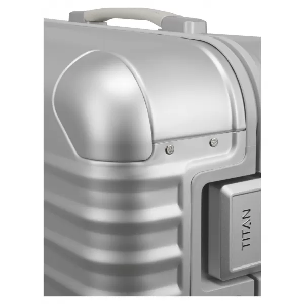  Kufor TITAN Eternity L SILVER 