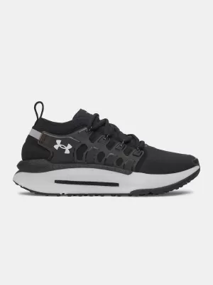 Dámske topánky UNDER ARMOUR UA W PHANTOM X 6007184-001 ČIERNA