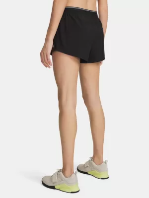 Dámske kraťasy UNDER ARMOUR VANISH WOVEN 3IN SHORTS 6009965-008 ČIERNA