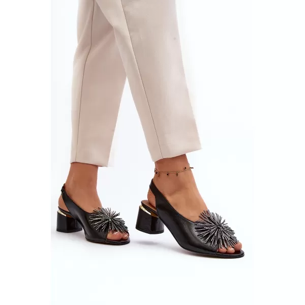  Dámske sandále LAURA MESSI 2595 BLACK 