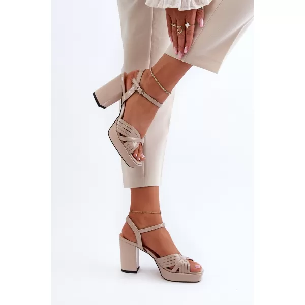  Dámske sandále D&A MR38-668 BEIGE 