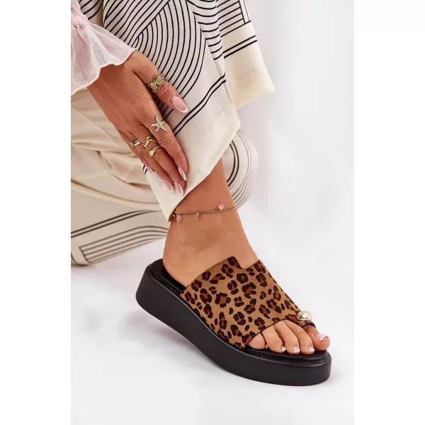  Dámske sandále BOTO SAQESSE 36267 LEOPARD 