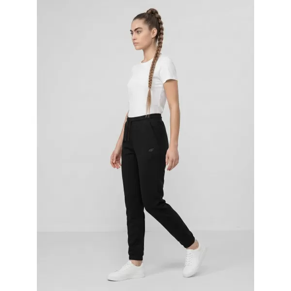  Dámske nohavice 4F WMM00TTROF1658 DEEP BLACK 