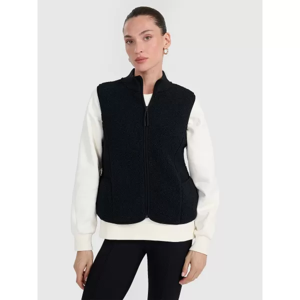 Dámska vesta 4F WAW25TVESF155 DEEP BLACK 