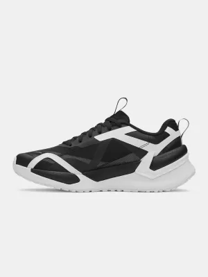 Dámske topánky UNDER ARMOUR W REIGN XT 6005927-002 ČIERNA