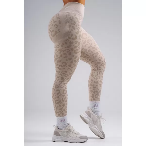  Kompresné push-up legíny s leopardím vzorom NEBBIA PRIMAL 849 CREAM LEOPARD 
