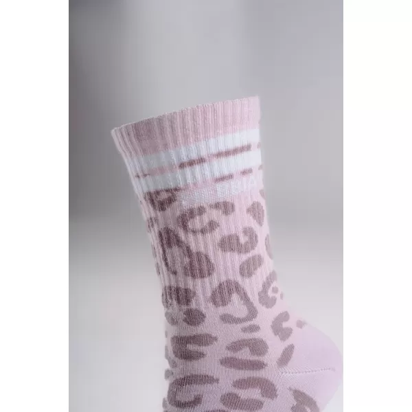  Crew ponožky s leopardím vzorom NEBBIA PRIMAL 106 PINK LEOPARD 