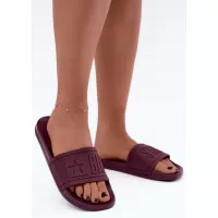 Červená