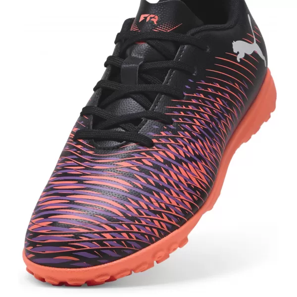  Detské turfy PUMA FUTURE 8 PLAY TT JR 108396-01 BLACK/WHITE/GLOWING RED 