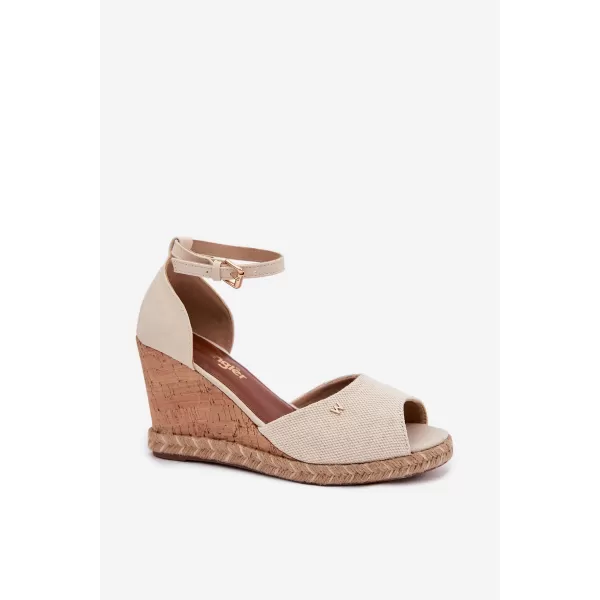  Dámske sandále WRANGLER 20261086.06V BEIGE 