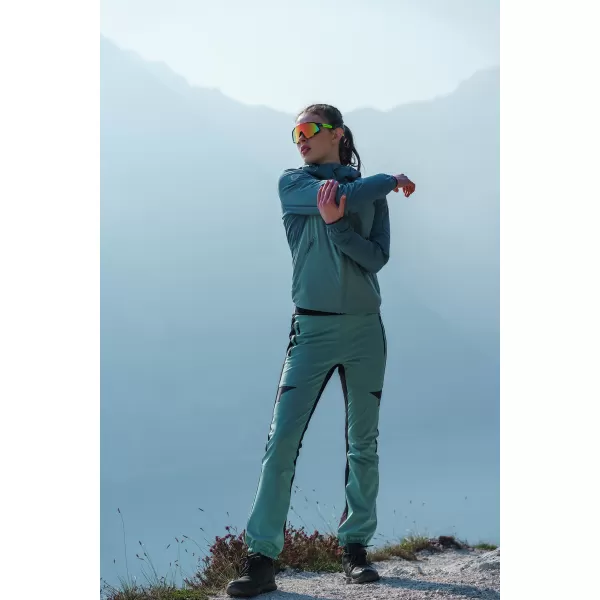  Dámske nepremokavé multi-šport nohavice NORDBLANC ELISA NBSPL8326 ZELENÁ 