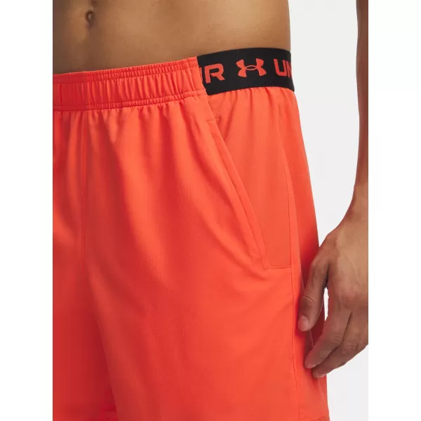  Pánske kraťasy UNDER ARMOUR VANISH WOVEN 6IN SHORTS 1373718-690 ČERVENÁ 