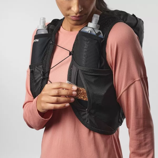  Dámsky batoh SALOMON ACTIVE SKIN 12 LC2178600 BLACK/METAL 