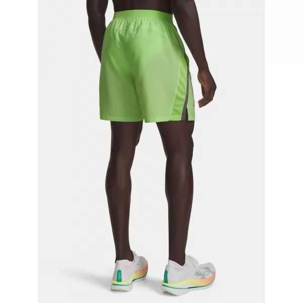  Pánske kraťasy UNDER ARMOUR LAUNCH 7'' SHORTS 1382620-712 ZELENÁ 