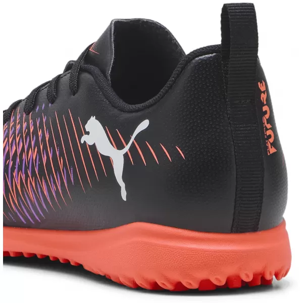  Detské turfy PUMA FUTURE 8 PLAY TT JR 108396-01 BLACK/WHITE/GLOWING RED 