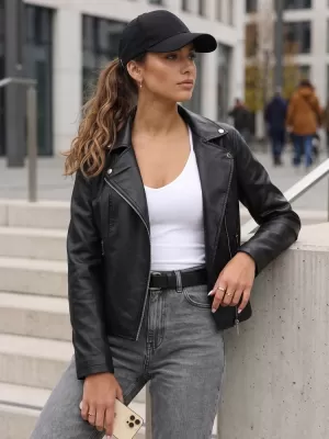 Dámska bunda DSTREET TY5717 ČIERNA